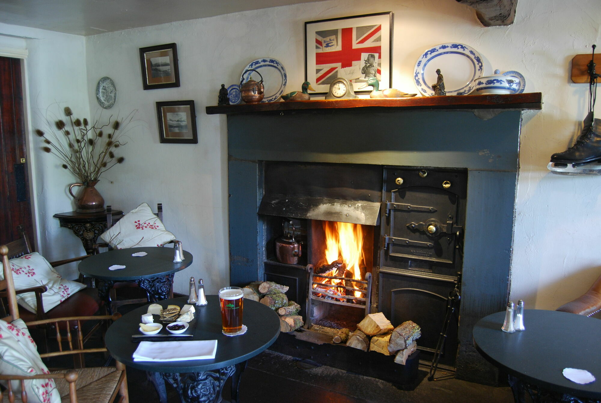 The Tower Arms Hotel Iver Extérieur photo